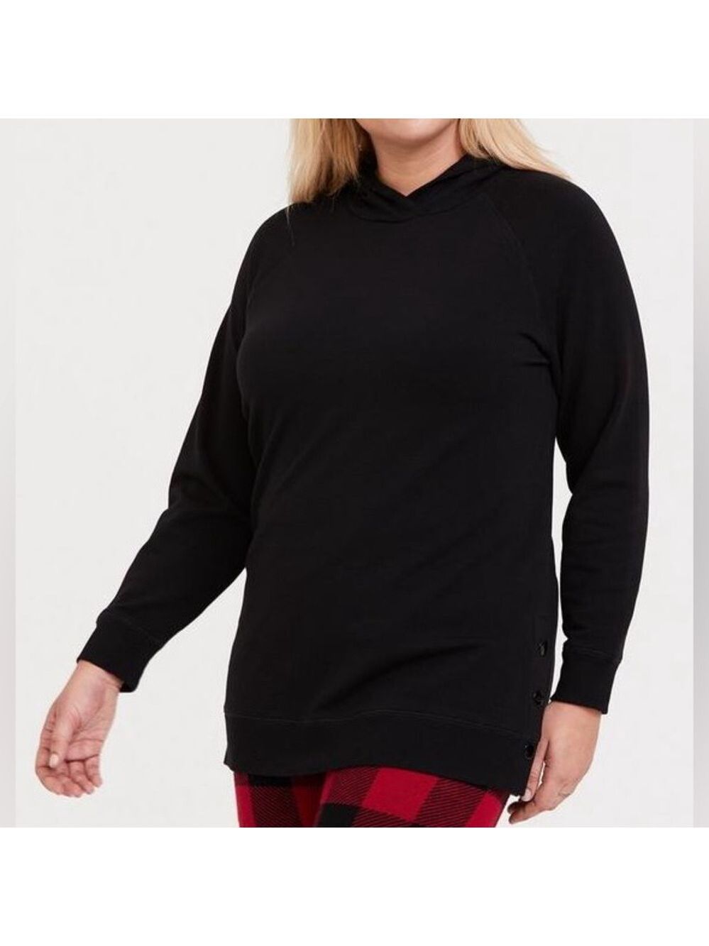 Torrid Black Fleece Snap Button Hem Tunic Hoodie, size 00 (M)